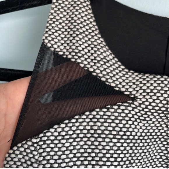 Banana republic dress with pockets - Picture 6 of 6